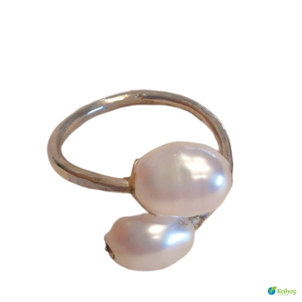 Hndlavet Ring med perler.